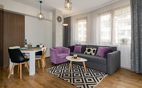 Joy Apartament Burgas Center & Free Parking